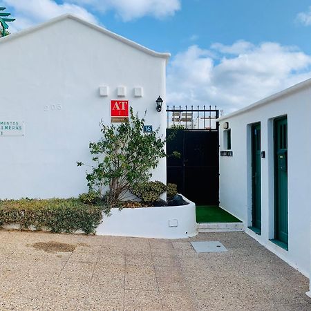 Casa Dante Lägenhet Tías Exteriör bild
